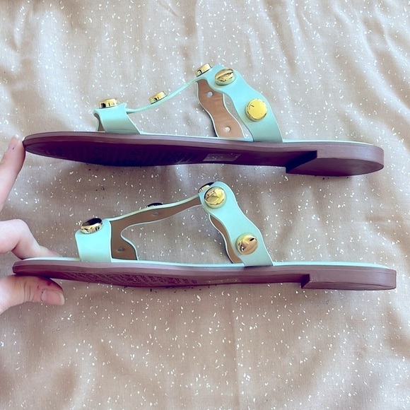 Brand New Kensie Seafoam Mint Green Gold Tone Studded Slides Sandals - Picture 10 of 15
